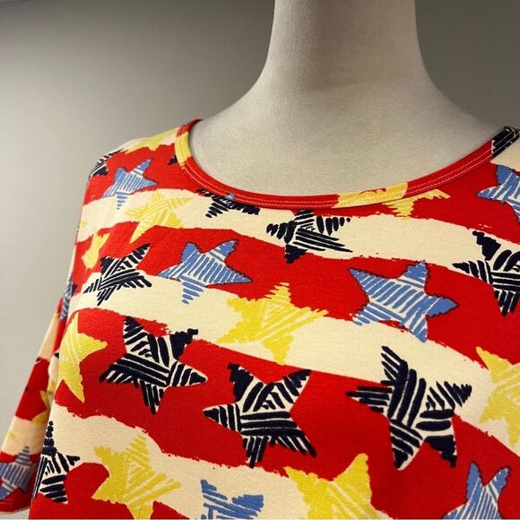 LuLaRoe Irma short sleeve fireworks print oversized top size small - Picture 2 of 10